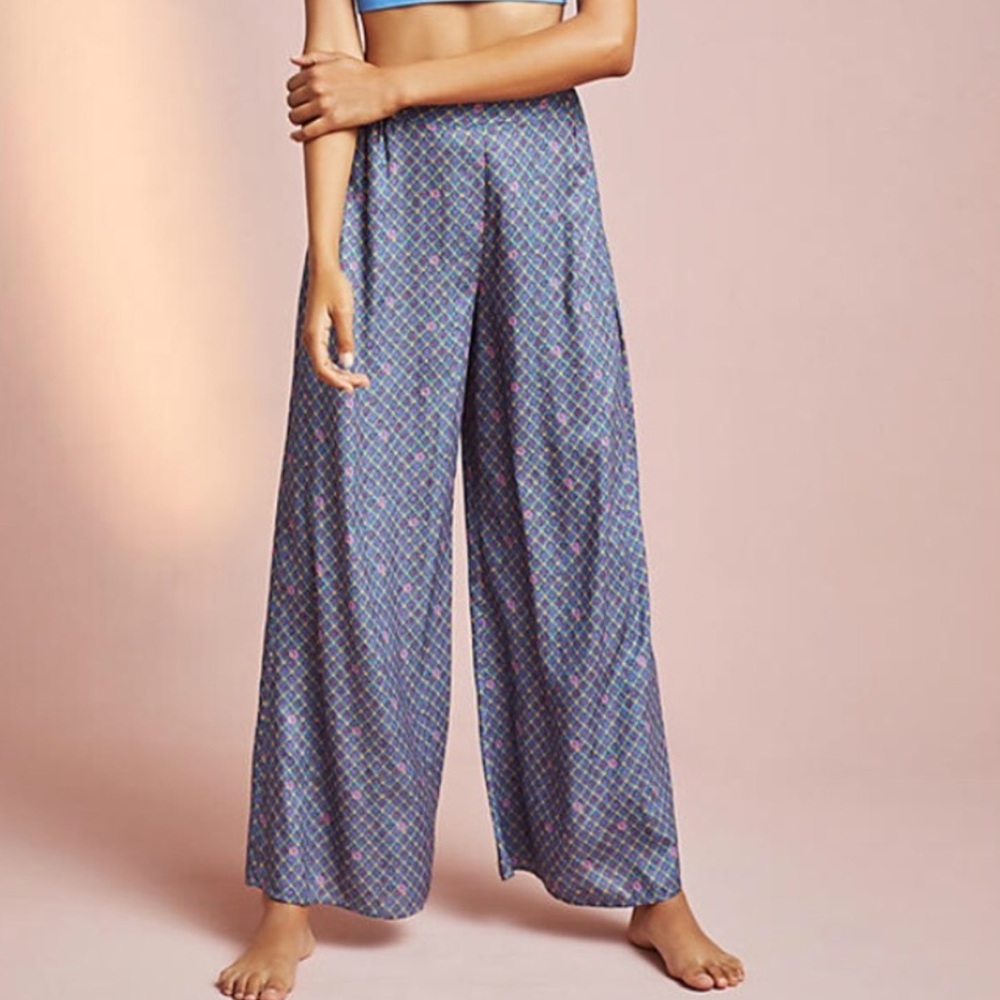 Wide leg pants